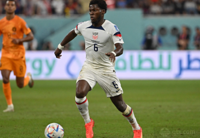 许多球迷记 许多球迷记